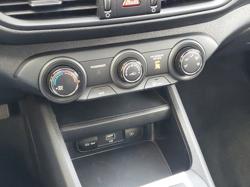 Certified 2024 Kia Forte LXS image 19