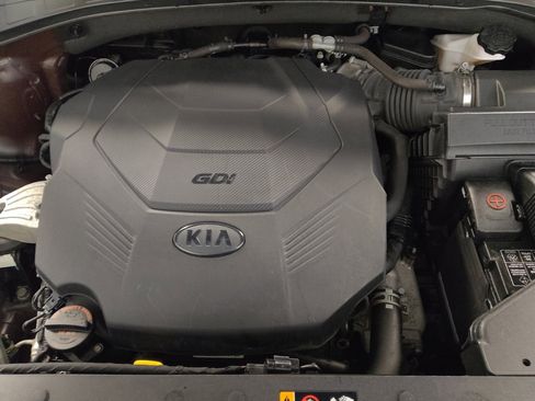 Used 2020 Kia Sorento LX FWD image 30