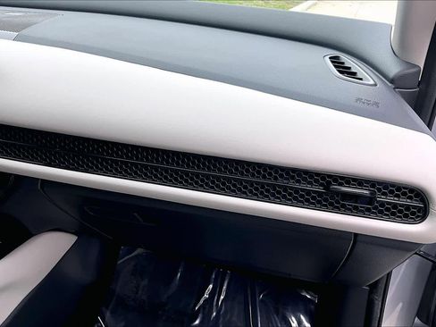 Used 2026 Honda HR-V LX image 19