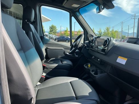 New 2026 Mercedes-Benz Sprinter 2500 image 16
