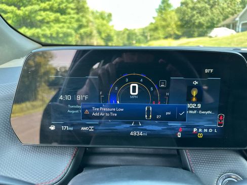 Used 2026 Chevrolet Equinox RS w/ Convenience Package III AWD/4WD image 16