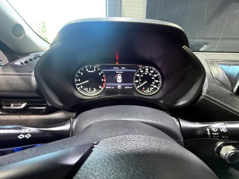 Used 2023 Nissan Sentra SV FWD image 10