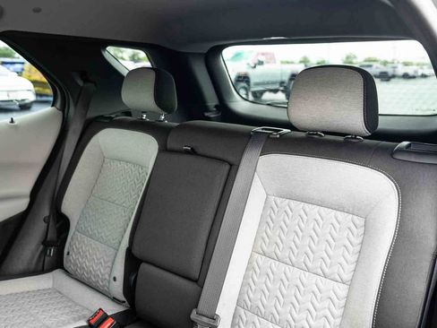 Used 2024 Chevrolet Equinox LS w/ Driver Confidence II Package FWD image 22