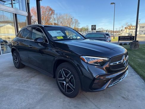 New 2026 Mercedes-Benz GLC 300 4MATIC image 2