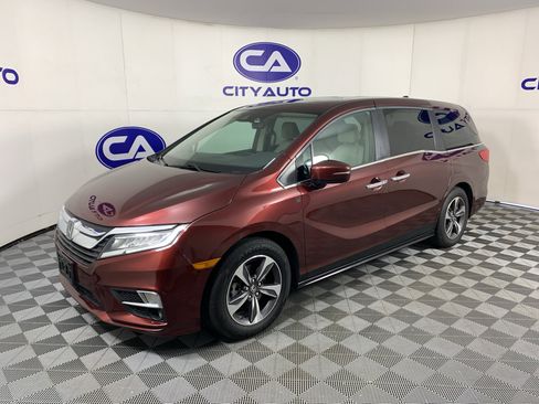 Used 2018 Honda Odyssey Touring image 6