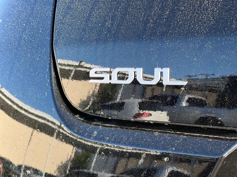 New 2025 Kia Soul EX FWD image 27