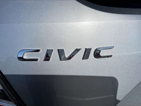 Used 2017 Honda Civic EX image 31