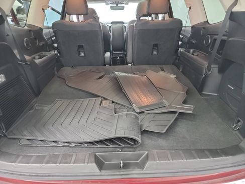 Used 2019 Subaru Ascent Limited AWD/4WD image 26