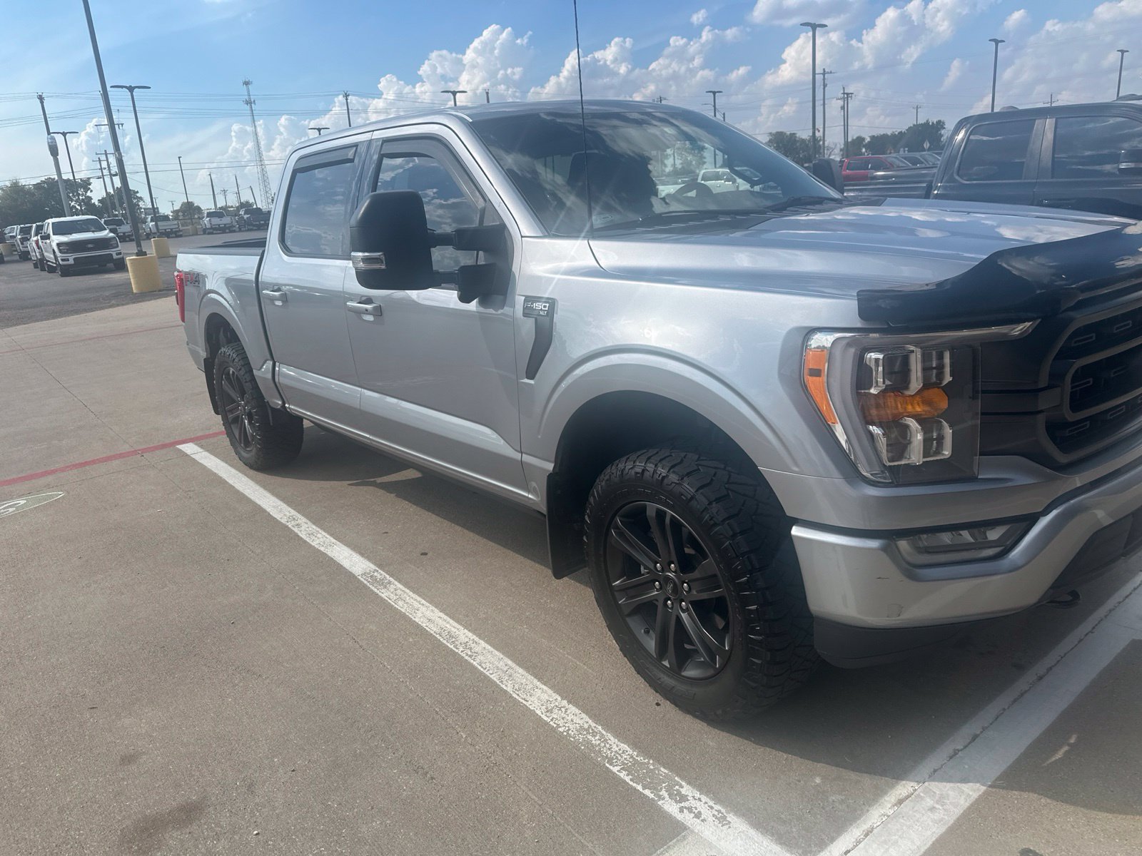 Used 2022 Ford F150 XLT w/ Equipment Group 302A High AWD/4WD image 7