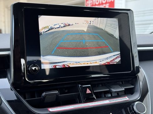 Used 2023 Toyota Corolla LE image 24