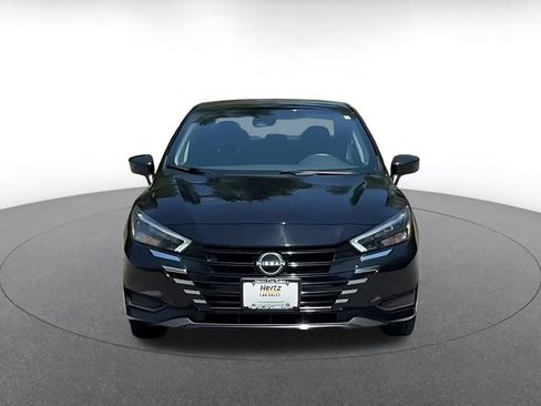 Used 2025 Nissan Versa SV FWD image 4