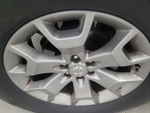 Used 2019 Nissan Frontier SL RWD image 31