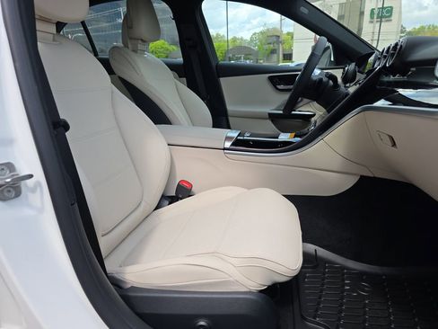 New 2026 Mercedes-Benz C 300 Sedan image 16