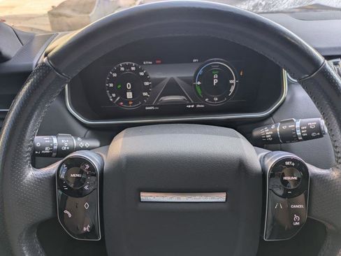 Used 2020 Land Rover Range Rover Sport HSE image 11