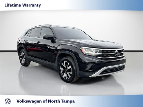 Used 2020 Volkswagen Atlas Cross Sport SE AWD/4WD image 1