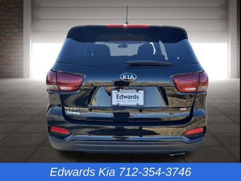 Used 2020 Kia Sorento LX w/ LX I4 Convenience Package image 10
