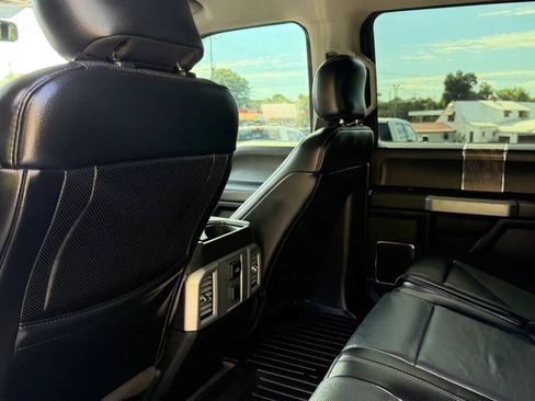 Used 2017 Ford F250 Lariat w/ Lariat Value Package AWD/4WD image 33