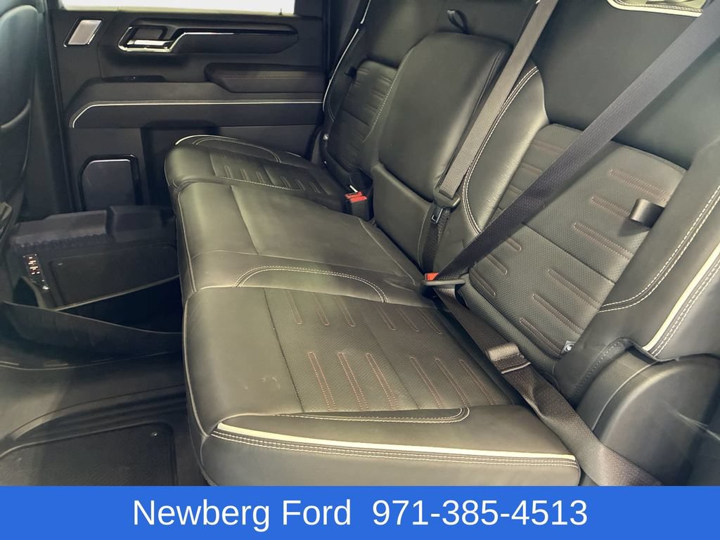 Used 2024 GMC Sierra 2500 AT4X AWD/4WD image 38