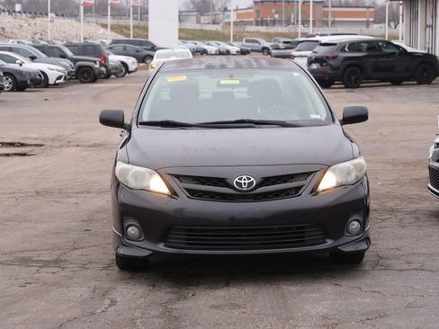 Used 2013 Toyota Corolla S image 4