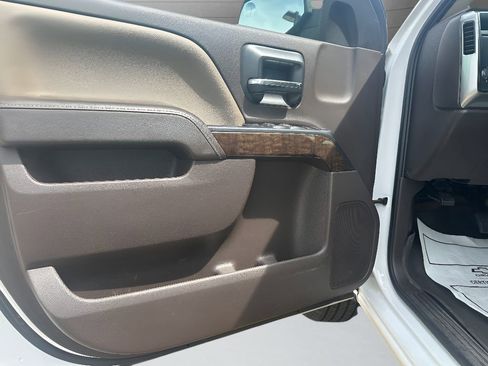 Used 2018 Chevrolet Silverado 1500 LT w/ All Star Edition image 19