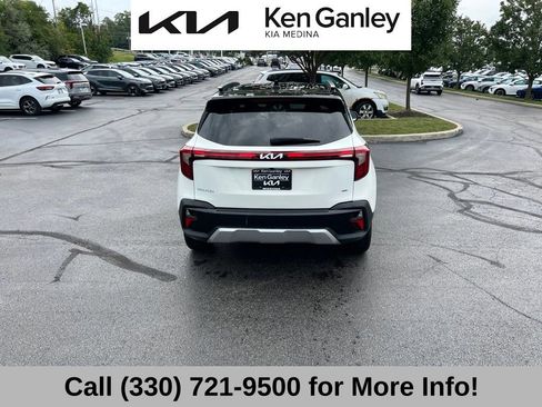 Certified 2024 Kia Seltos S AWD/4WD image 13