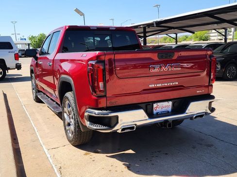 New 2026 GMC Sierra 1500 SLT image 6
