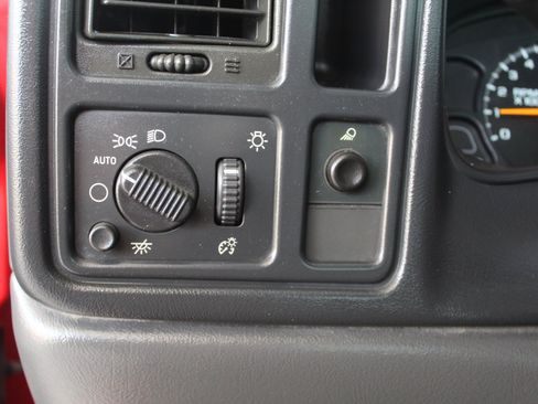 Used 2006 Chevrolet Silverado 1500 LS RWD image 22