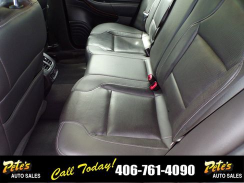 Used 2019 Ford Taurus Limited image 12