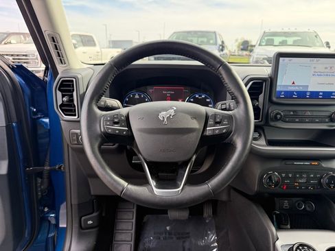 Used 2023 Ford Bronco Sport Outer Banks w/ Tech Package image 14