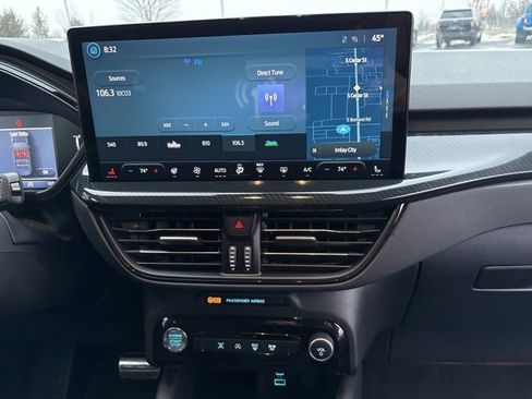 Used 2023 Ford Escape ST-Line w/ Tech Pack #1 image 9