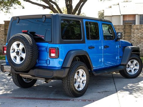 Used 2022 Jeep Wrangler Unlimited Sport image 15