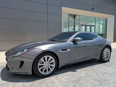 Used 2017 Jaguar F-TYPE Coupe RWD image 2