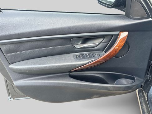 Used 2013 BMW 328i Sedan RWD image 20