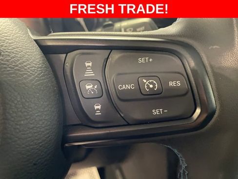 Used 2024 Jeep Wrangler Unlimited Rubicon 4xe AWD/4WD image 21