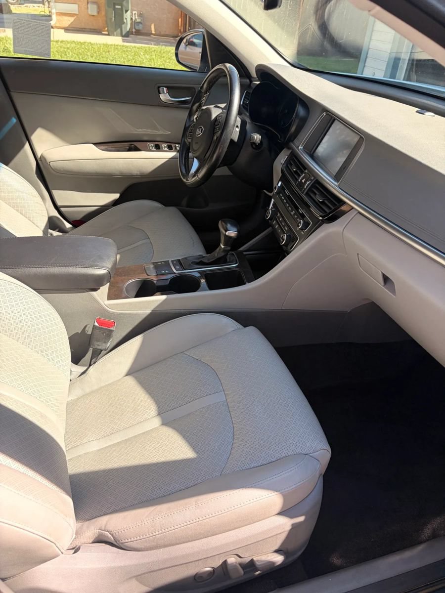 Used 2016 Kia Optima EX w/ Premium Package FWD image 12