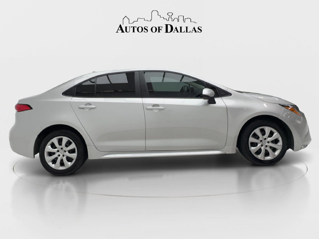 Used 2025 Toyota Corolla LE FWD image 11