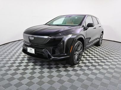 New 2026 Cadillac Optiq Sport 2 w/ LPO, Floor Liner Package