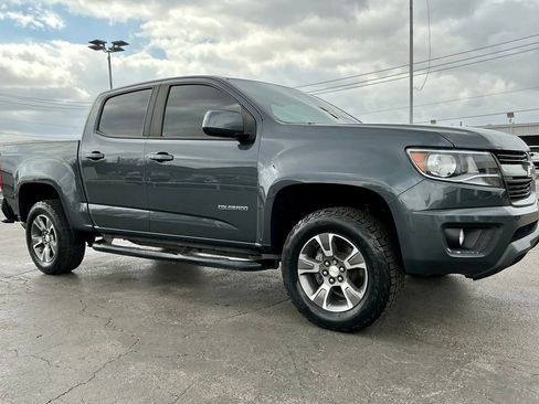 Used 2017 Chevrolet Colorado Z71 image 6