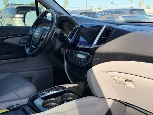 Used 2016 Honda Pilot Touring image 23