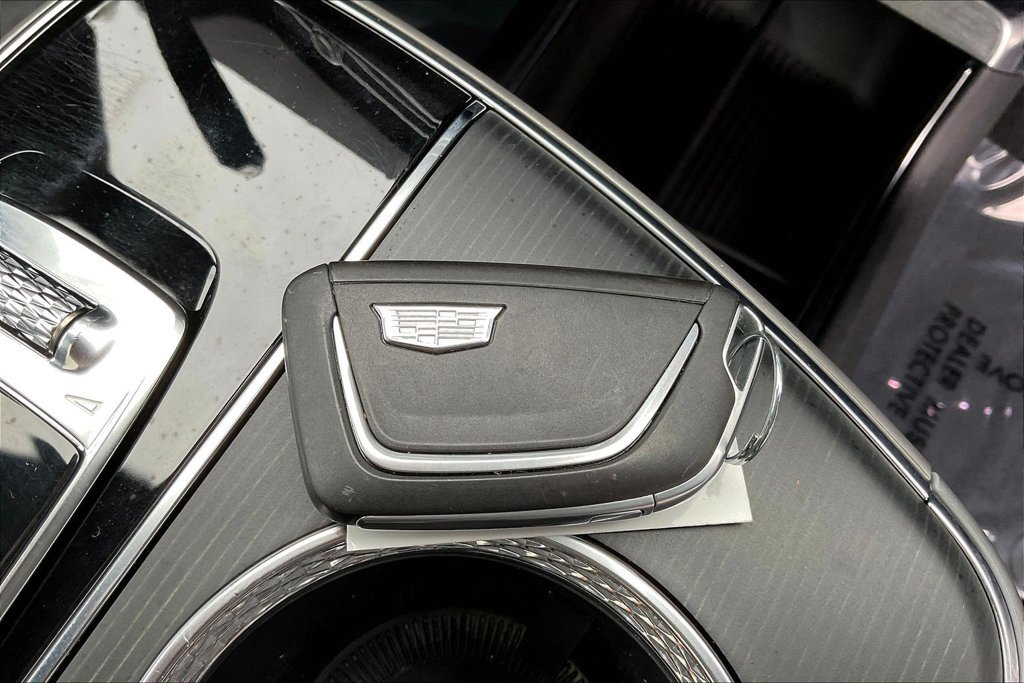 Used 2024 Cadillac Lyriq Sport RWD image 34