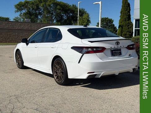 Used 2023 Toyota Camry SE w/ Convenience Package AWD/4WD image 5