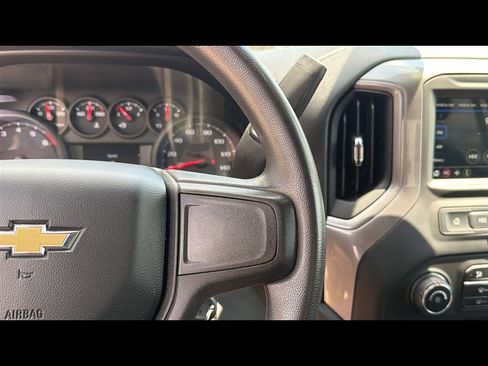 Used 2019 Chevrolet Silverado 1500 Custom w/ Custom Value Package AWD/4WD image 15