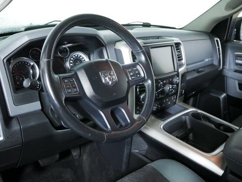 Used 2017 RAM 1500 Big Horn AWD/4WD image 23