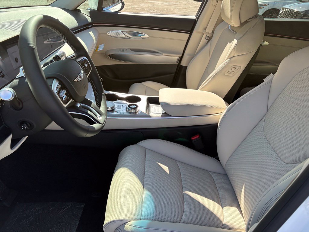 New 2027 Genesis GV70 2.5T Select AWD/4WD image 9
