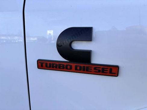 Used 2020 RAM 2500 Laramie image 3