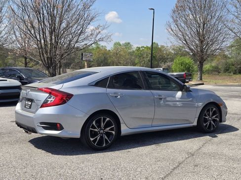 Used 2020 Honda Civic Sport image 5