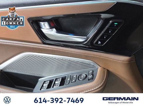 Used 2024 Acura MDX SH-AWD w/ Technology Package image 24