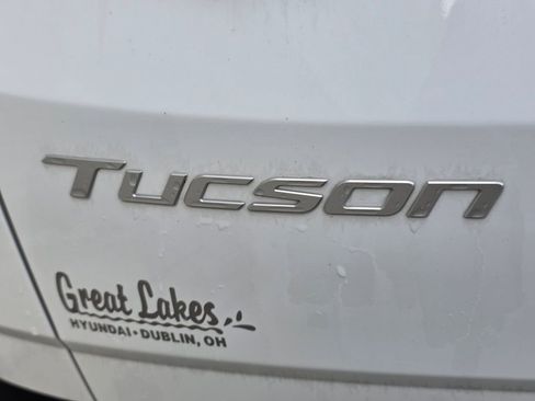 New 2025 Hyundai Tucson Limited image 12