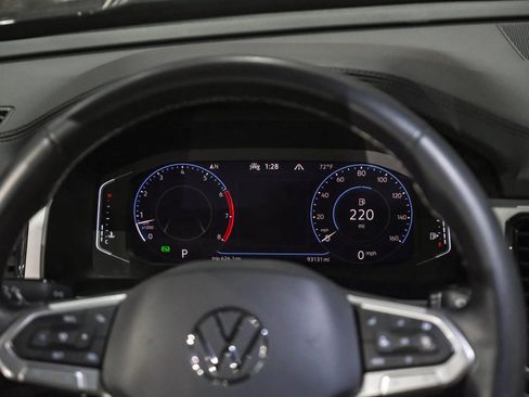 Used 2021 Volkswagen Atlas SEL AWD/4WD image 18