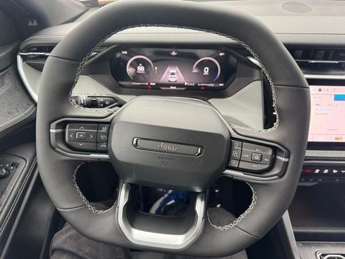 New 2026 Jeep Cherokee Laredo AWD/4WD image 17